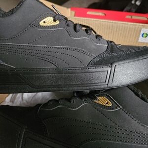 Puma Black Ankle Boots with Streamlined Design